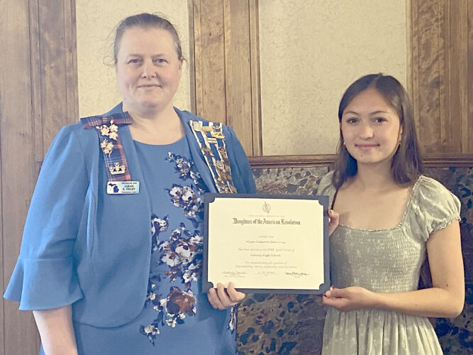 dela Cruz selected as DAR Good Citizen